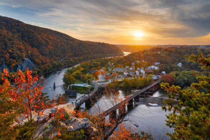 12 U.S. Destinations With Low-Season Weather Windows